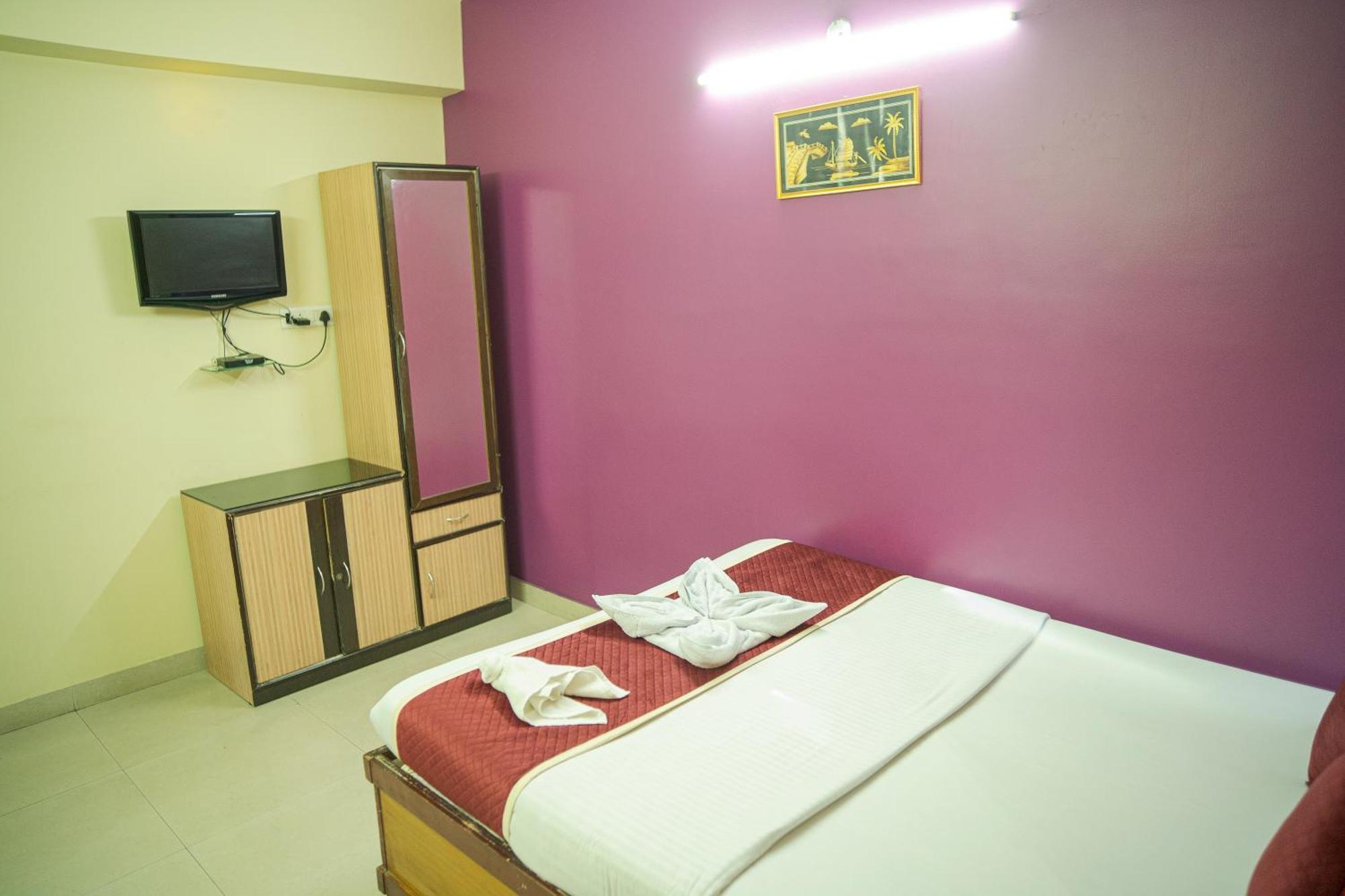 Hotel Ta-Tin Durgāpur 外观 照片