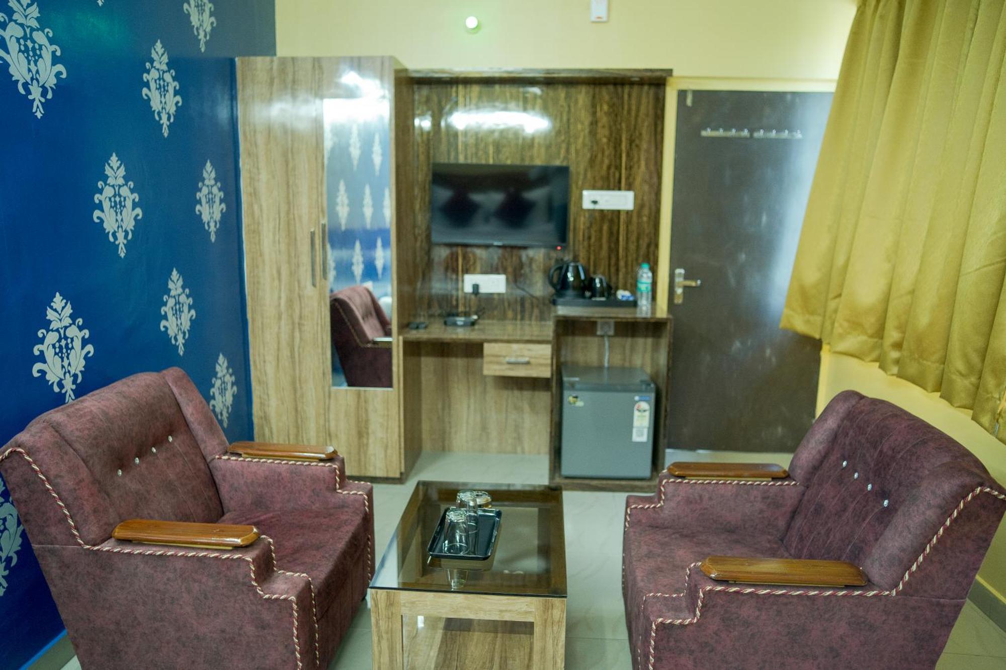 Hotel Ta-Tin Durgāpur 外观 照片